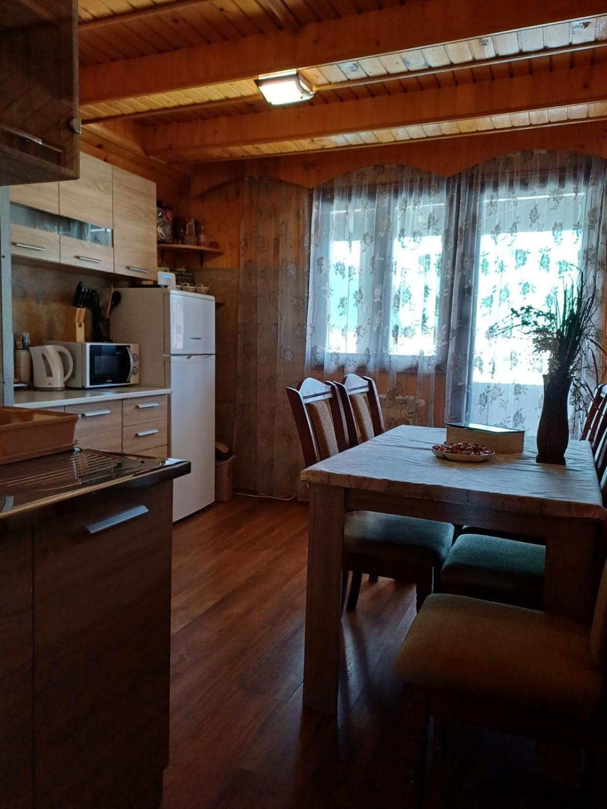 Vila Krismark Žabljak エクステリア 写真