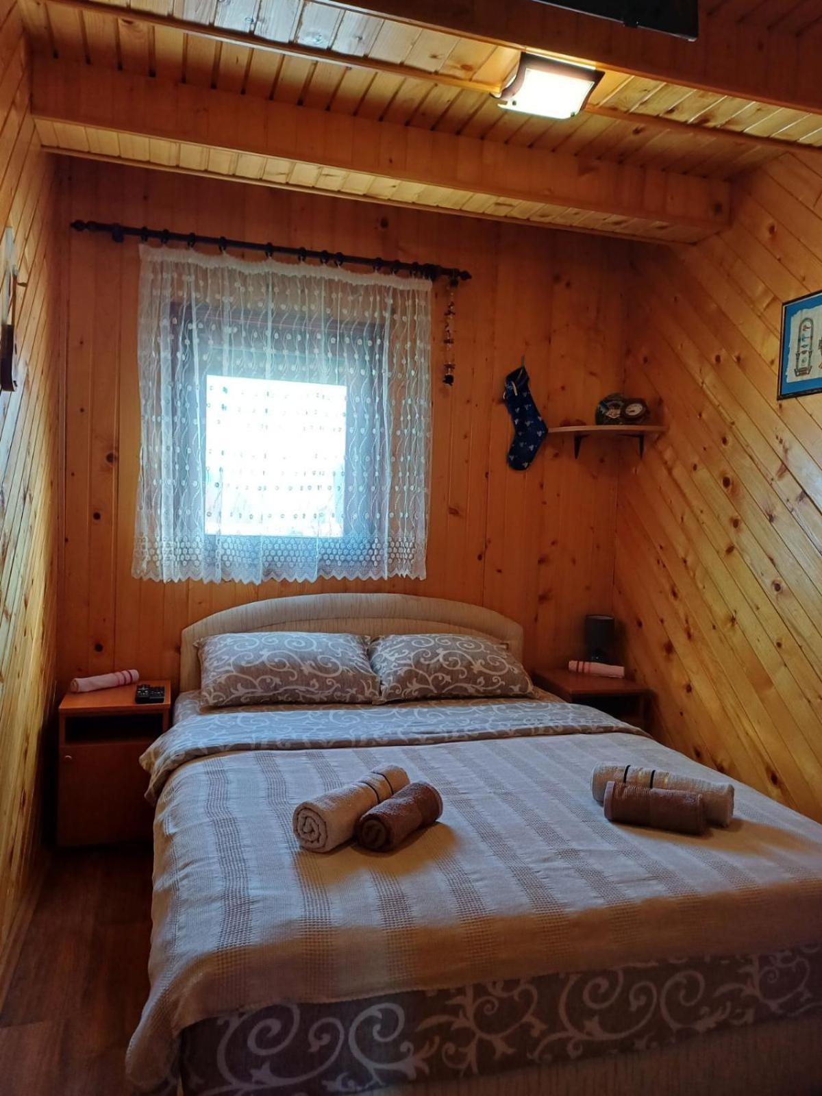 Vila Krismark Žabljak エクステリア 写真