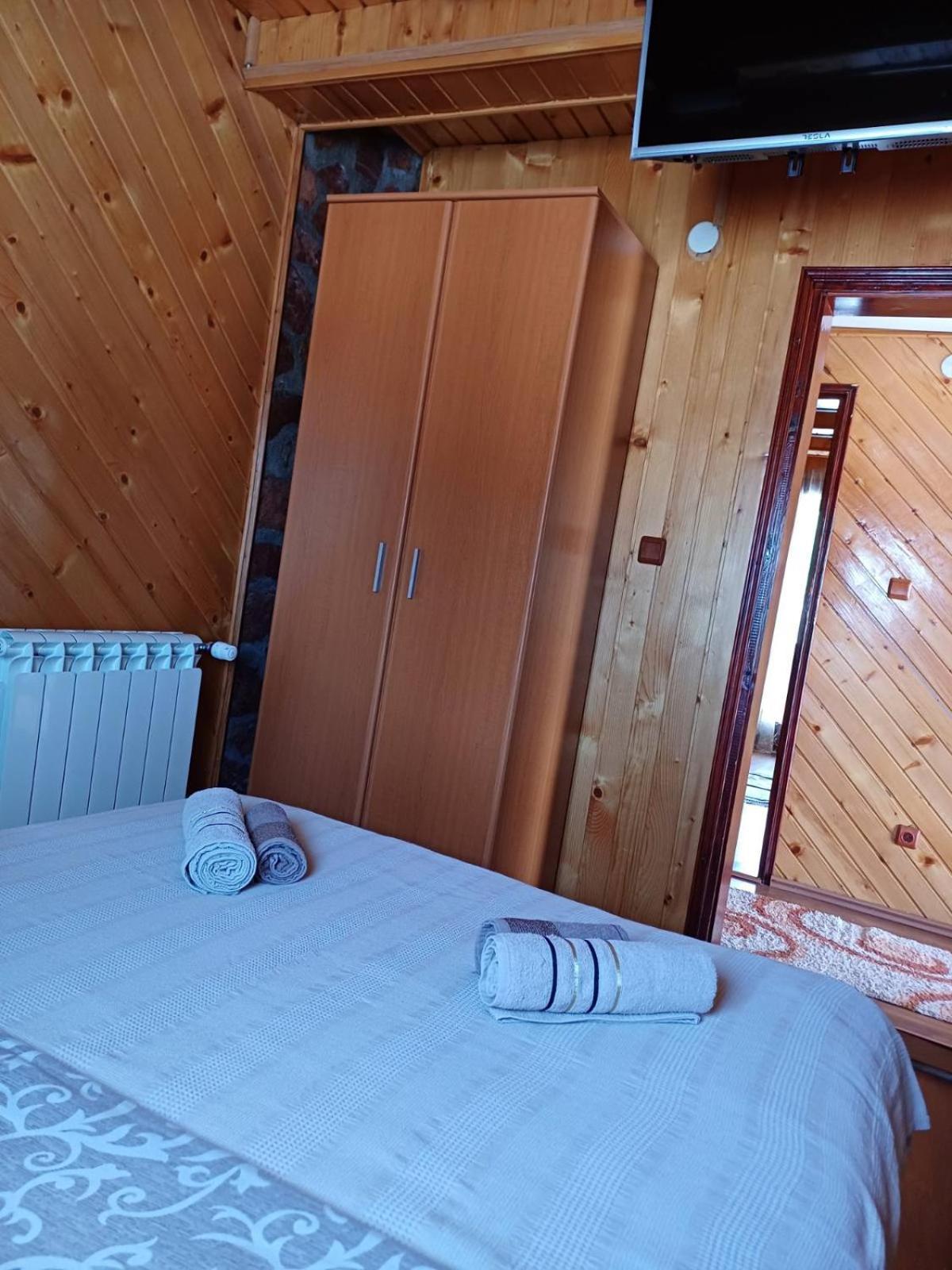 Vila Krismark Žabljak エクステリア 写真